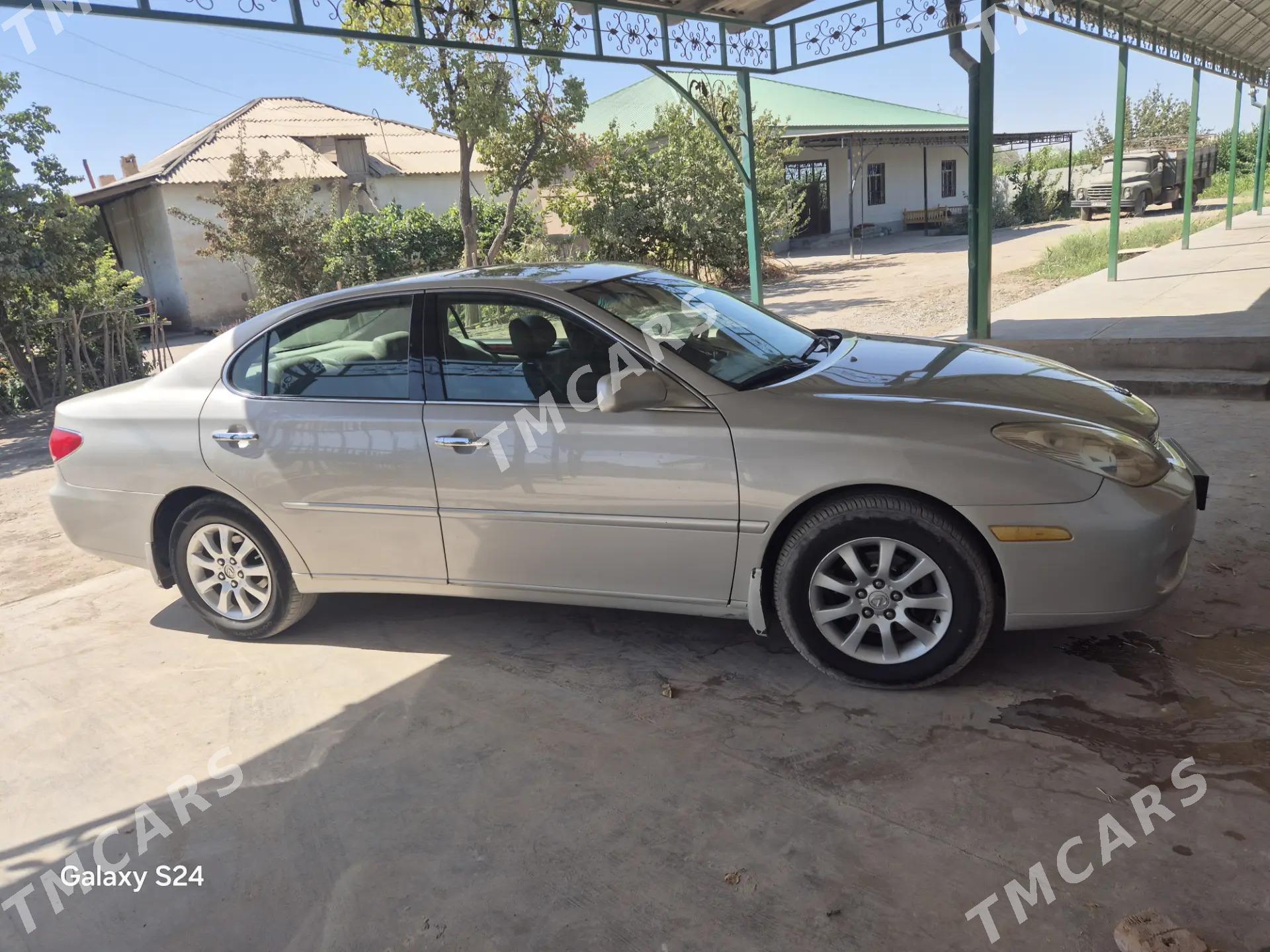Lexus ES 330 2004 - 182 000 TMT - Дашогуз - img 4