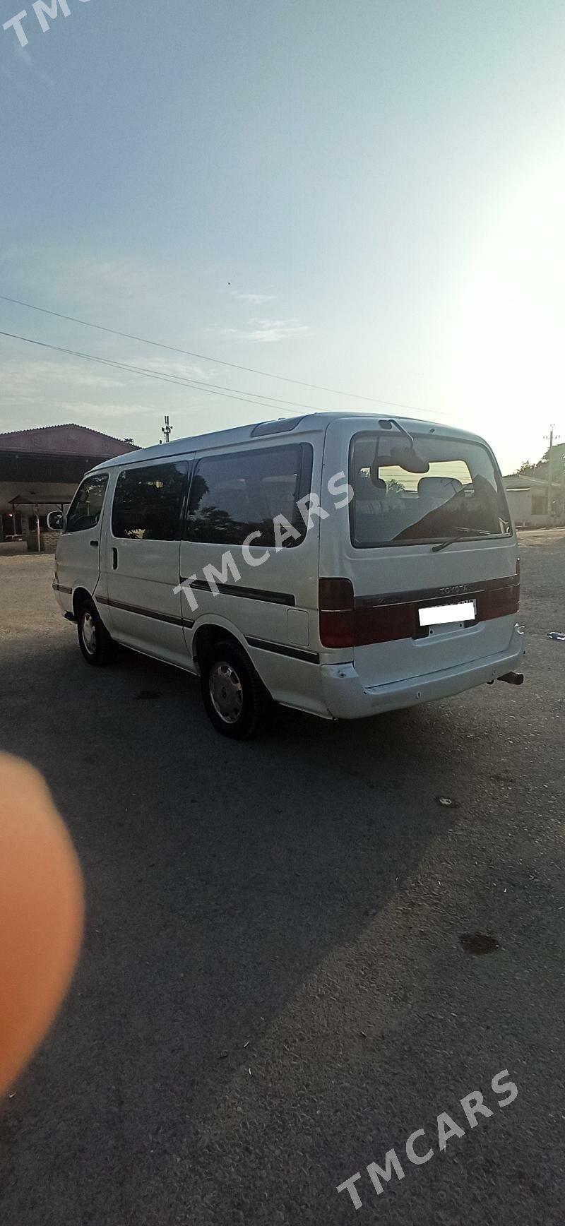Toyota Hiace 1990 - 100 000 TMT - Mary - img 3