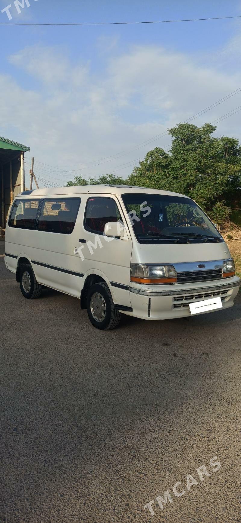 Toyota Hiace 1990 - 100 000 TMT - Mary - img 2