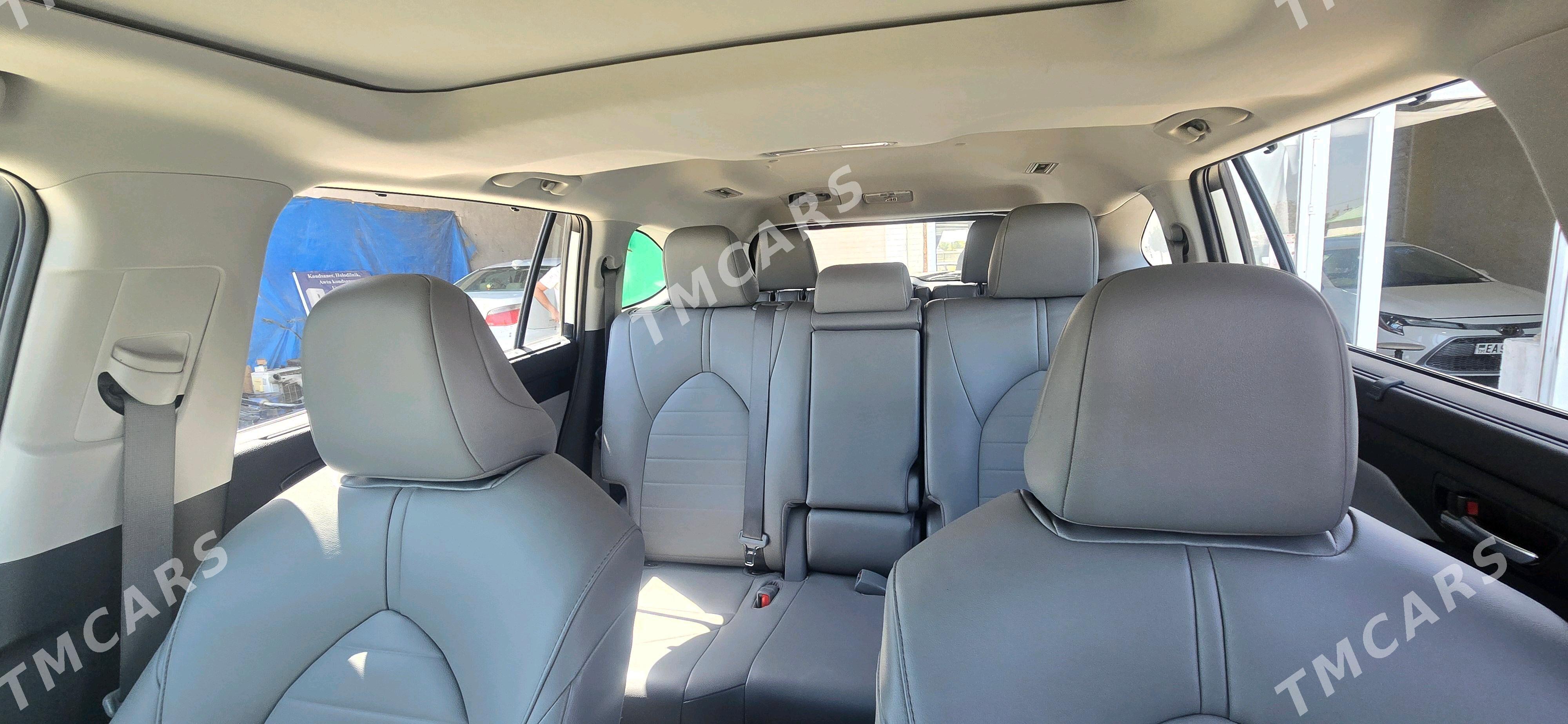 Toyota Highlander 2022 - 560 000 TMT - Байрамали - img 8