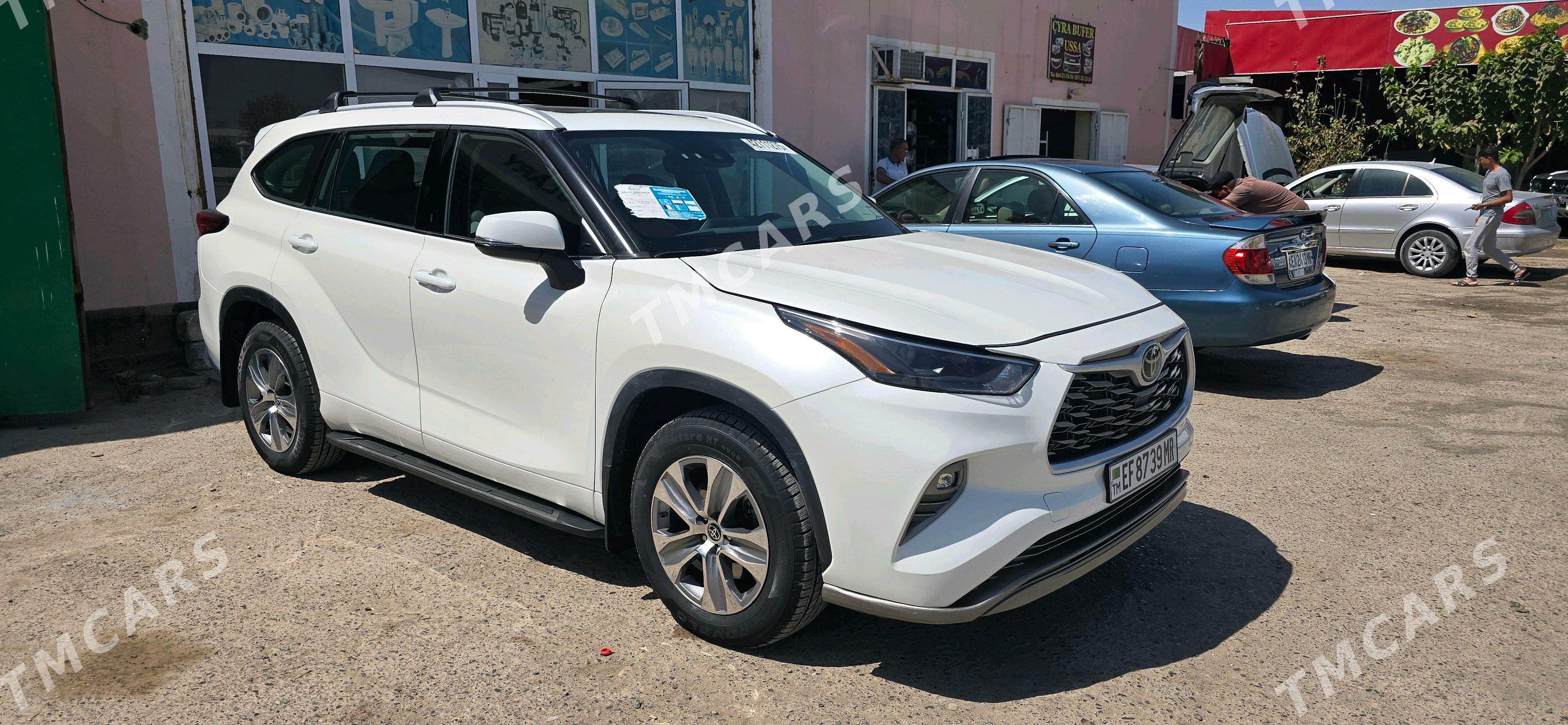 Toyota Highlander 2022 - 560 000 TMT - Байрамали - img 3