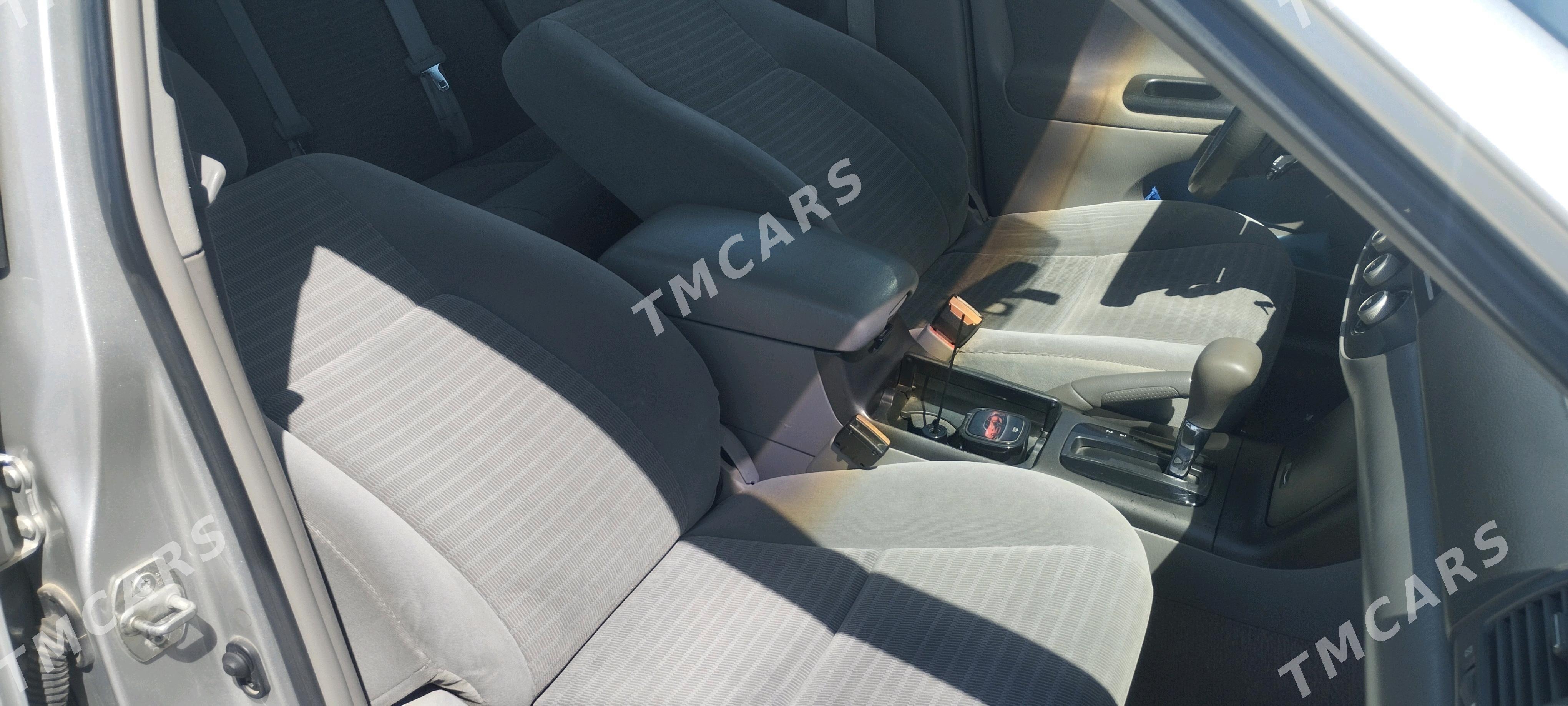 Toyota Camry 2005 - 170 000 TMT - Мары - img 3