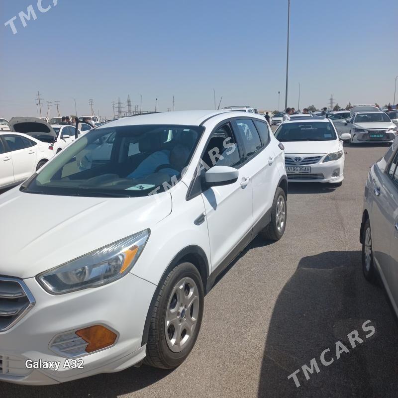 Ford Escape 2017 - 220 000 TMT - Ашхабад - img 4