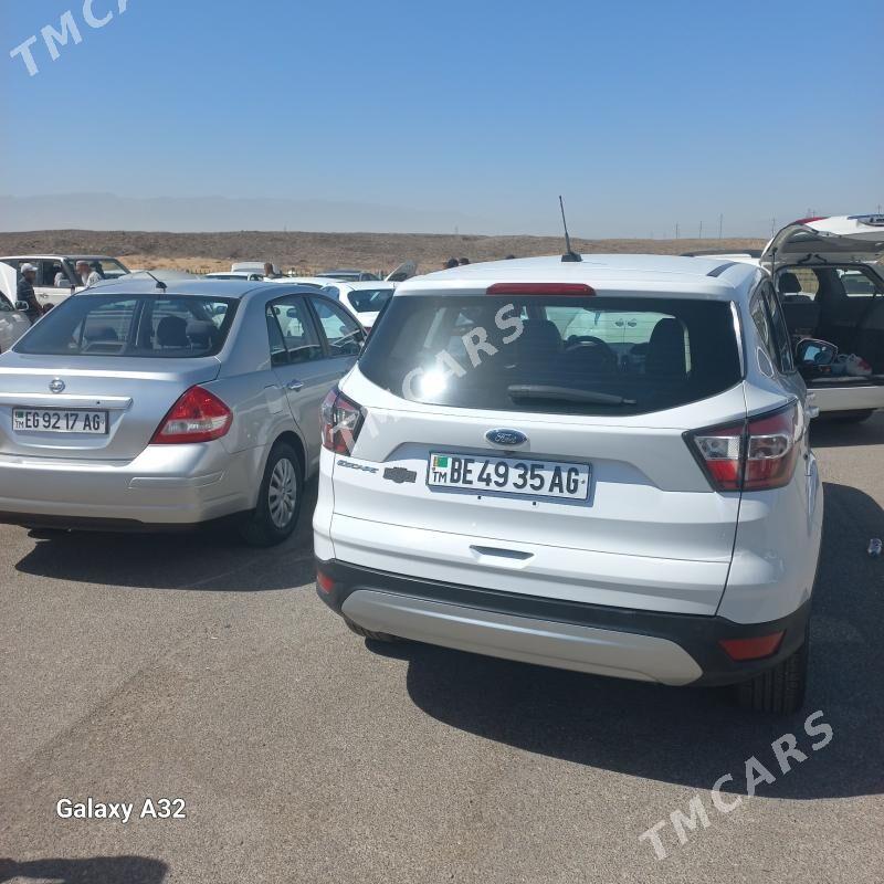 Ford Escape 2017 - 220 000 TMT - Ашхабад - img 3