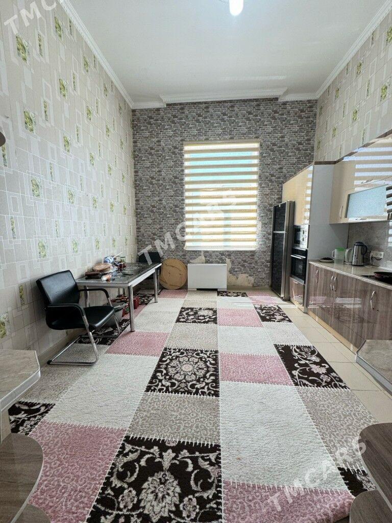 Московская 12/10 этаж 4 ком - Moskowskiý köç. (10 ýyl abadançylyk şaýoly) - img 6