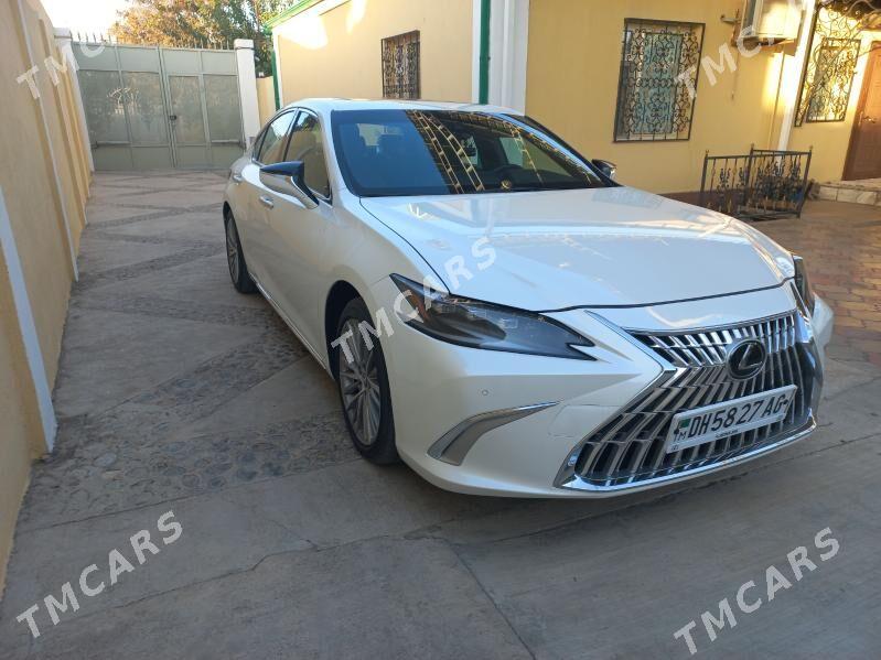 Lexus ES 350 2024 - 650 000 TMT - 15-nji tapgyr - img 2