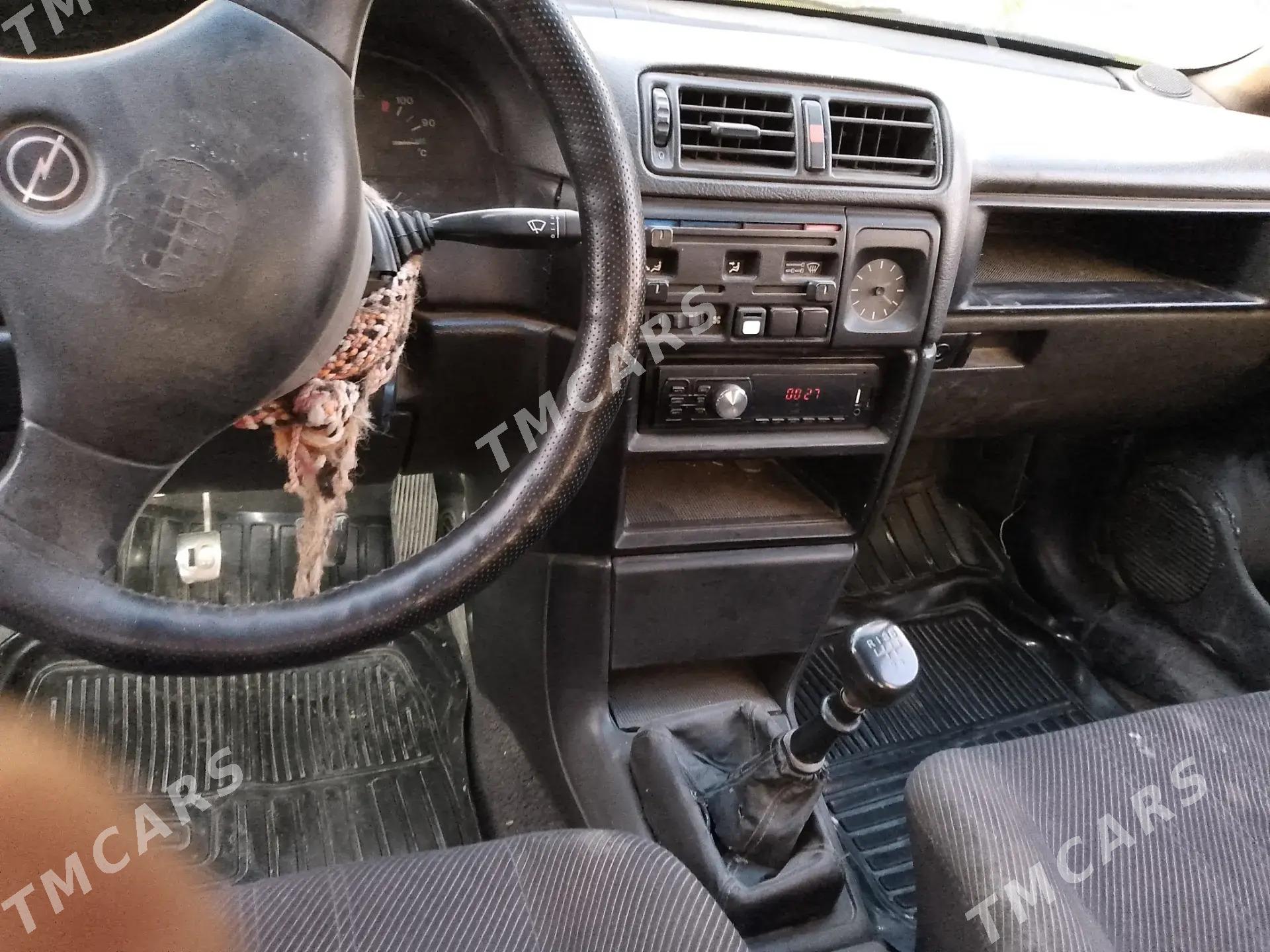 Opel Vectra 1989 - 28 000 TMT - Gökdepe - img 6