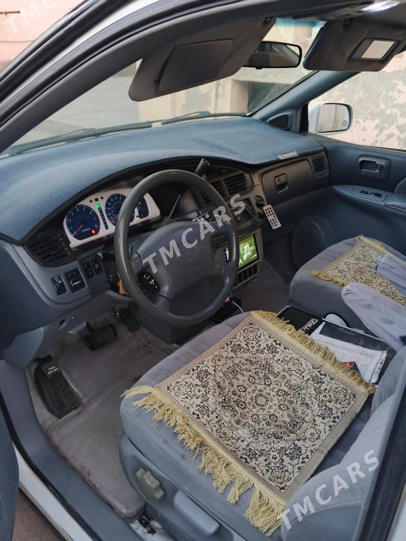 Toyota Sienna 2001 - 155 000 TMT - Туркменбаши - img 8