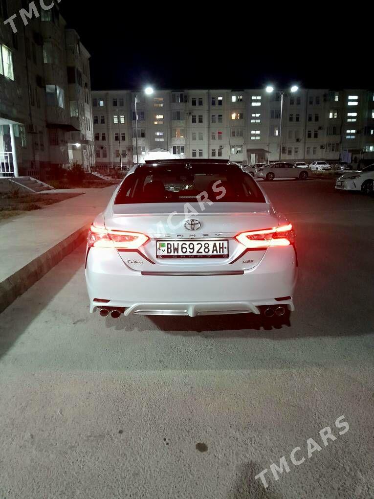 Toyota Camry 2019 - 380 000 TMT - Ашхабад - img 2