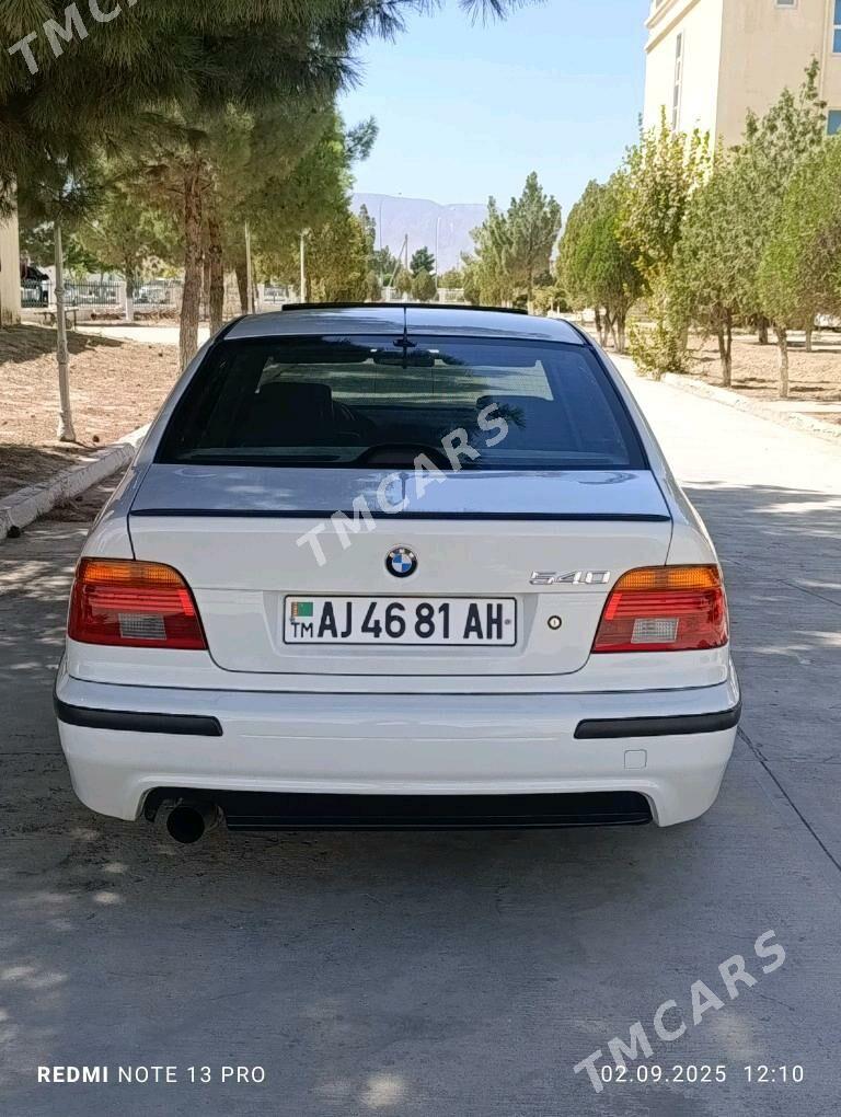 BMW E39 2000 - 160 000 TMT - Gyzylarbat - img 2
