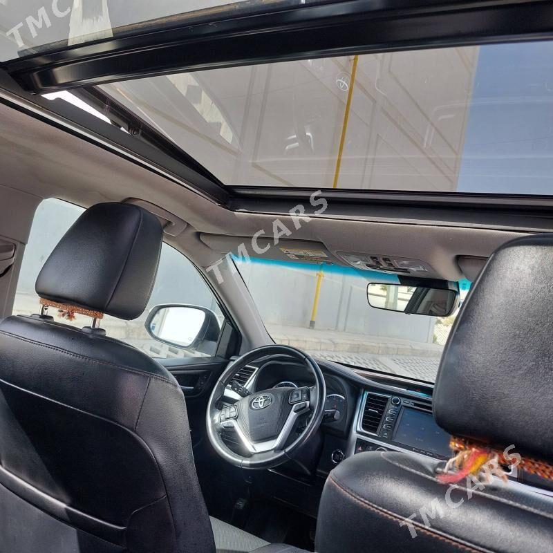 Toyota Highlander 2019 - 510 000 TMT - Ашхабад - img 6