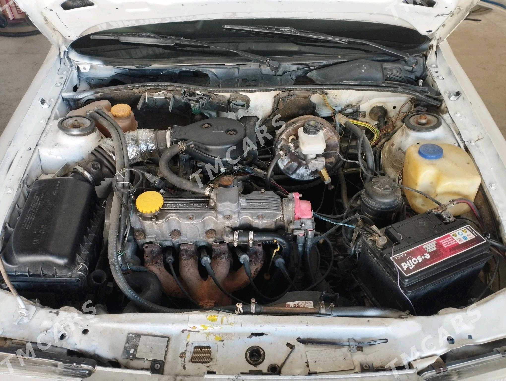Opel Vectra 1990 - 25 000 TMT - Туркменбаши - img 3