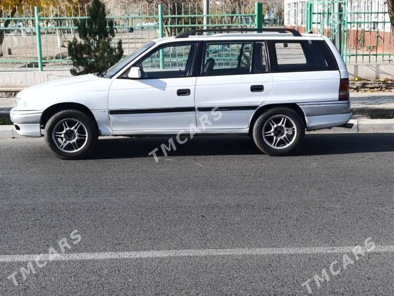 Opel Astra 1994 - 30 000 TMT - Mary - img 4