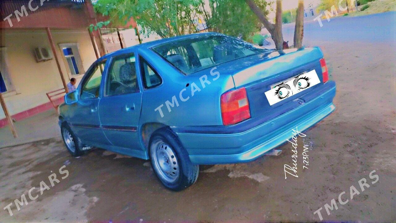 Opel Vectra 1988 - 26 000 TMT - Akdepe - img 6