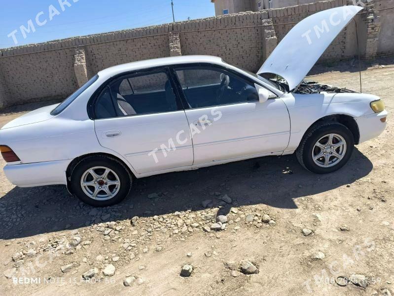 Toyota Corolla 1994 - 70 000 TMT - Кёнеургенч - img 2