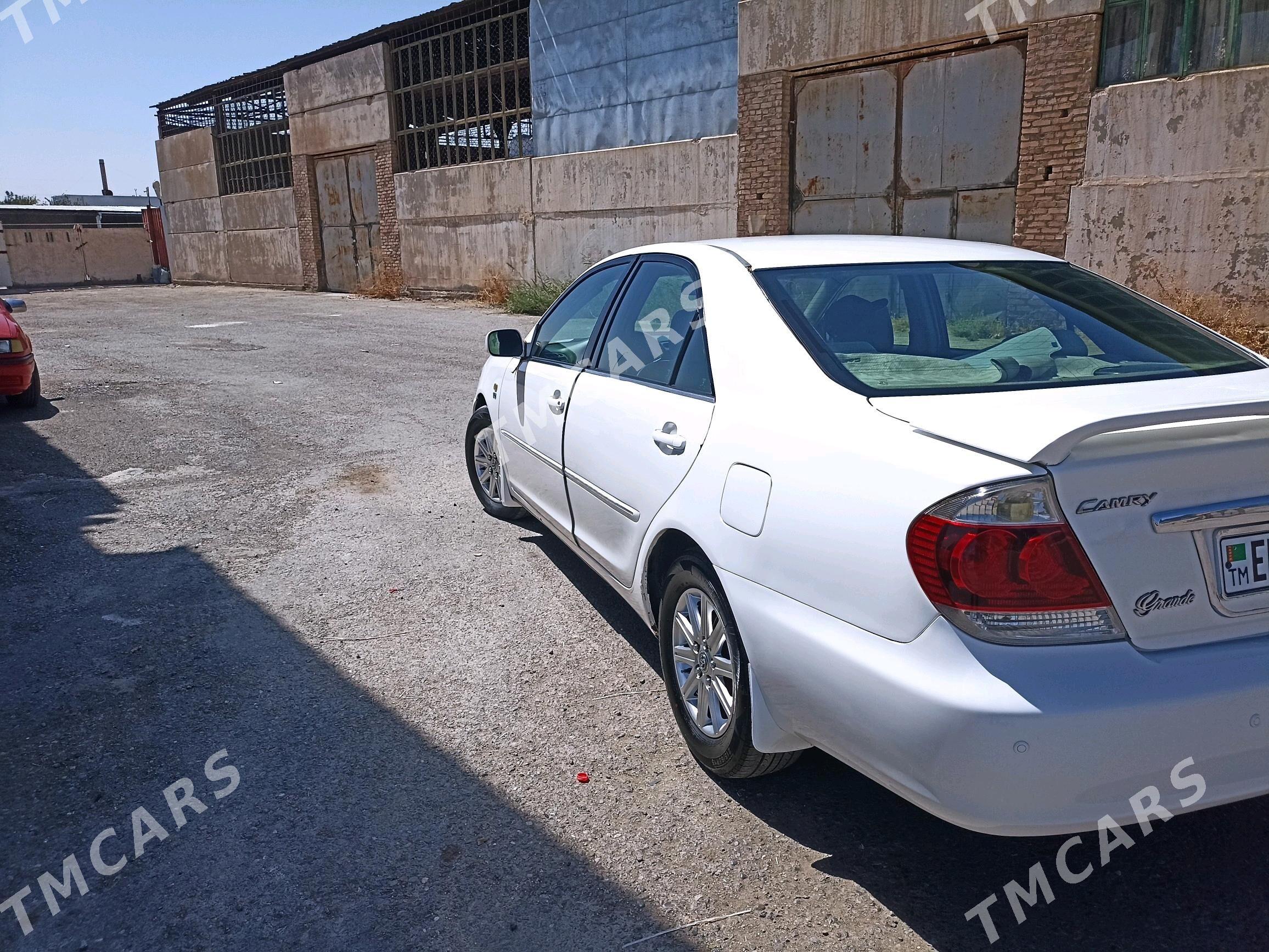 Toyota Camry 2002 - 150 000 TMT - Чарджоу - img 3