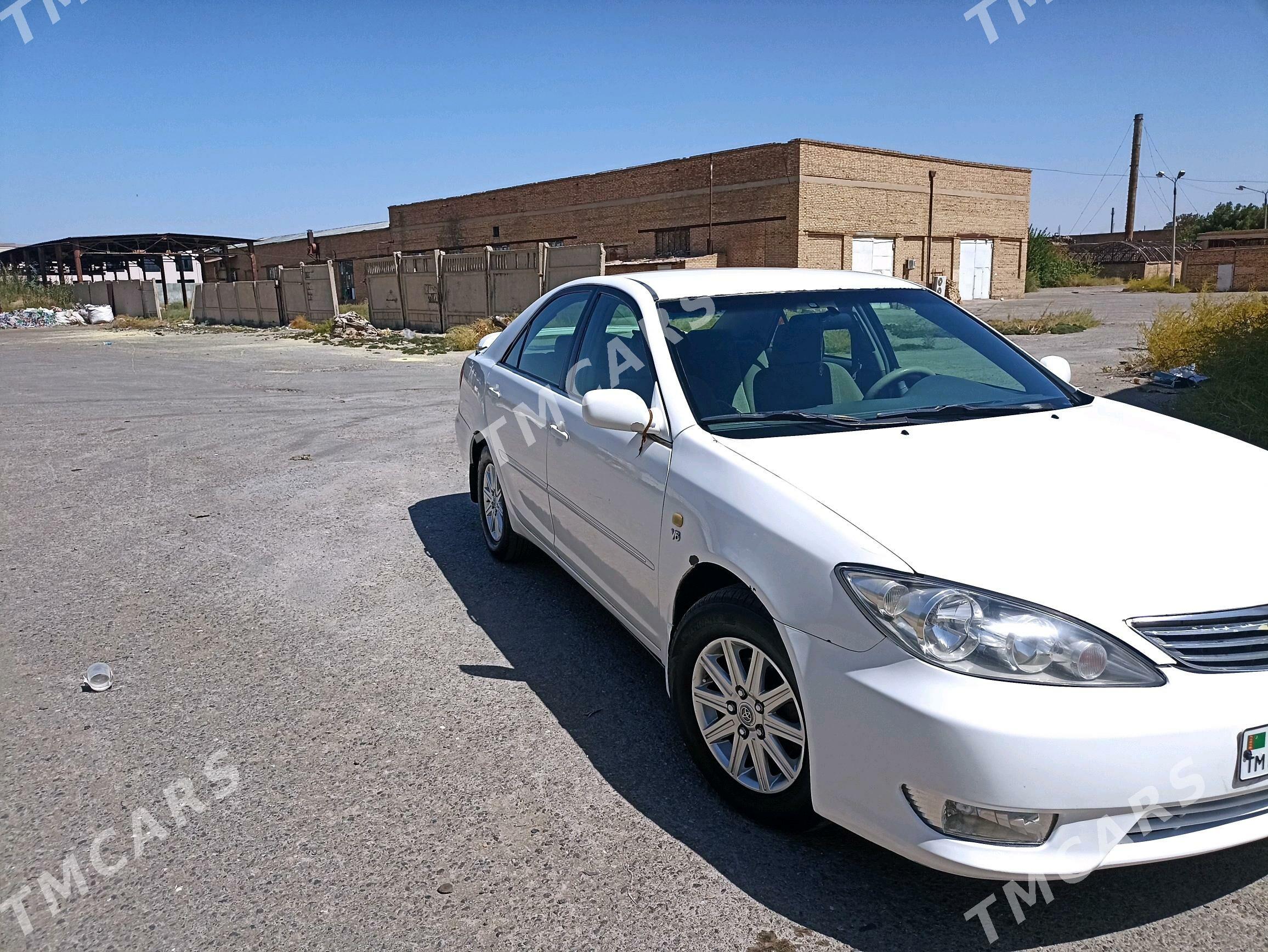 Toyota Camry 2002 - 150 000 TMT - Чарджоу - img 2