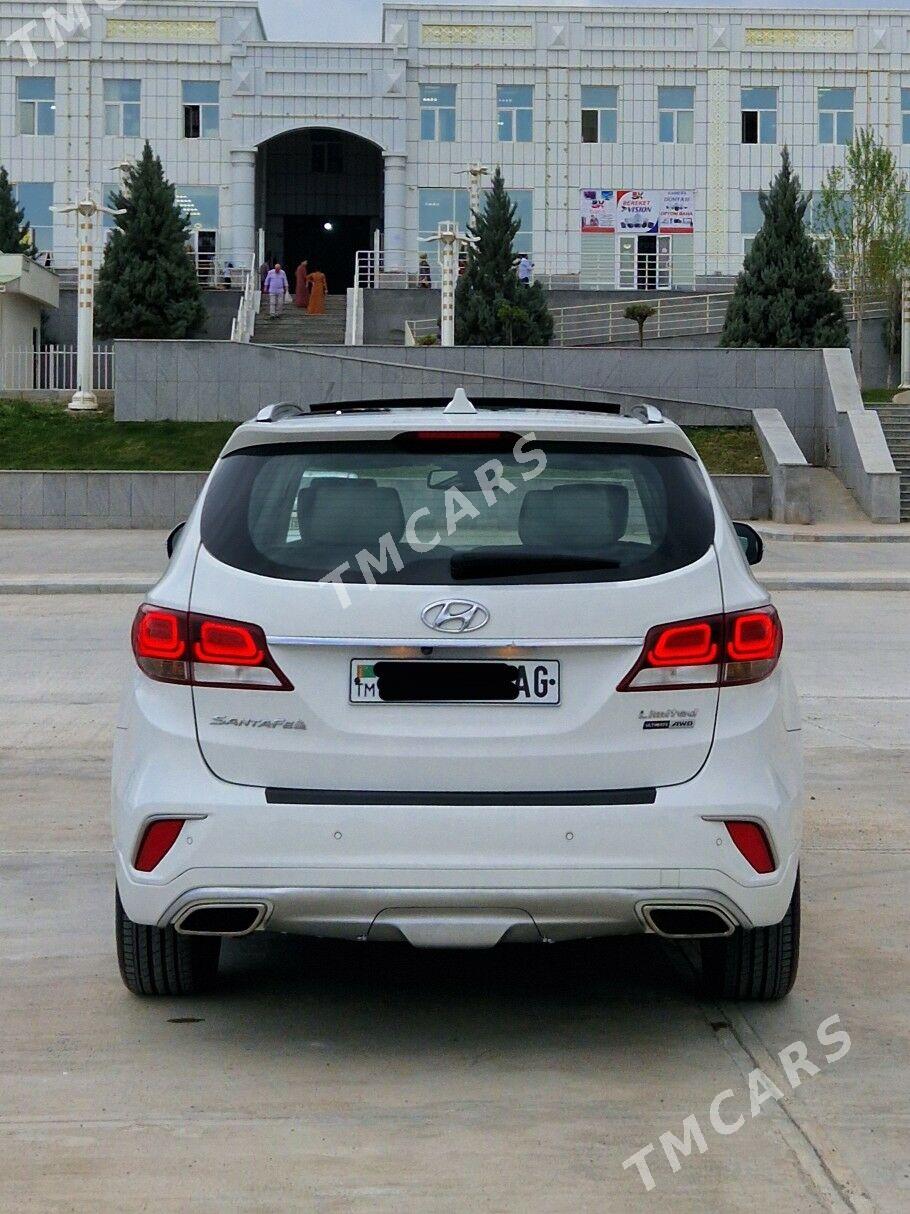 Hyundai Santa Fe 2017 - 335 000 TMT - Aşgabat - img 3