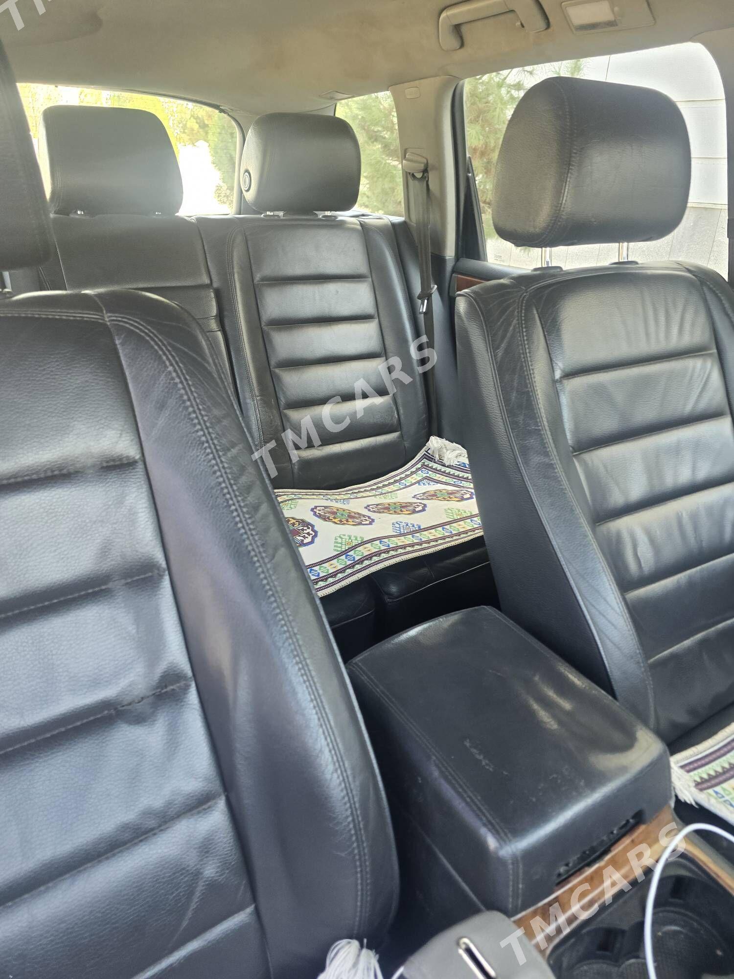 Volkswagen Touareg 2004 - 150 000 TMT - Мары - img 7