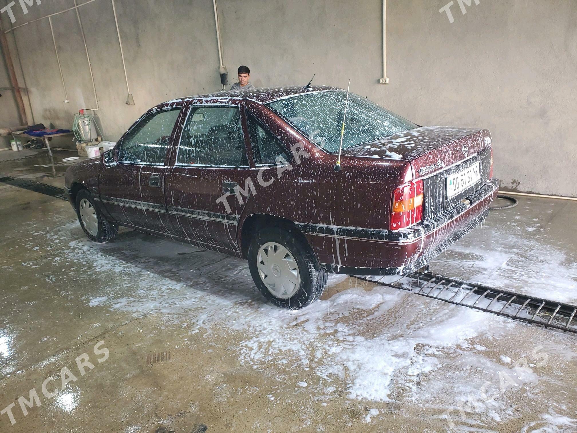 Opel Vectra 1990 - 40 000 TMT - Baýramaly - img 3