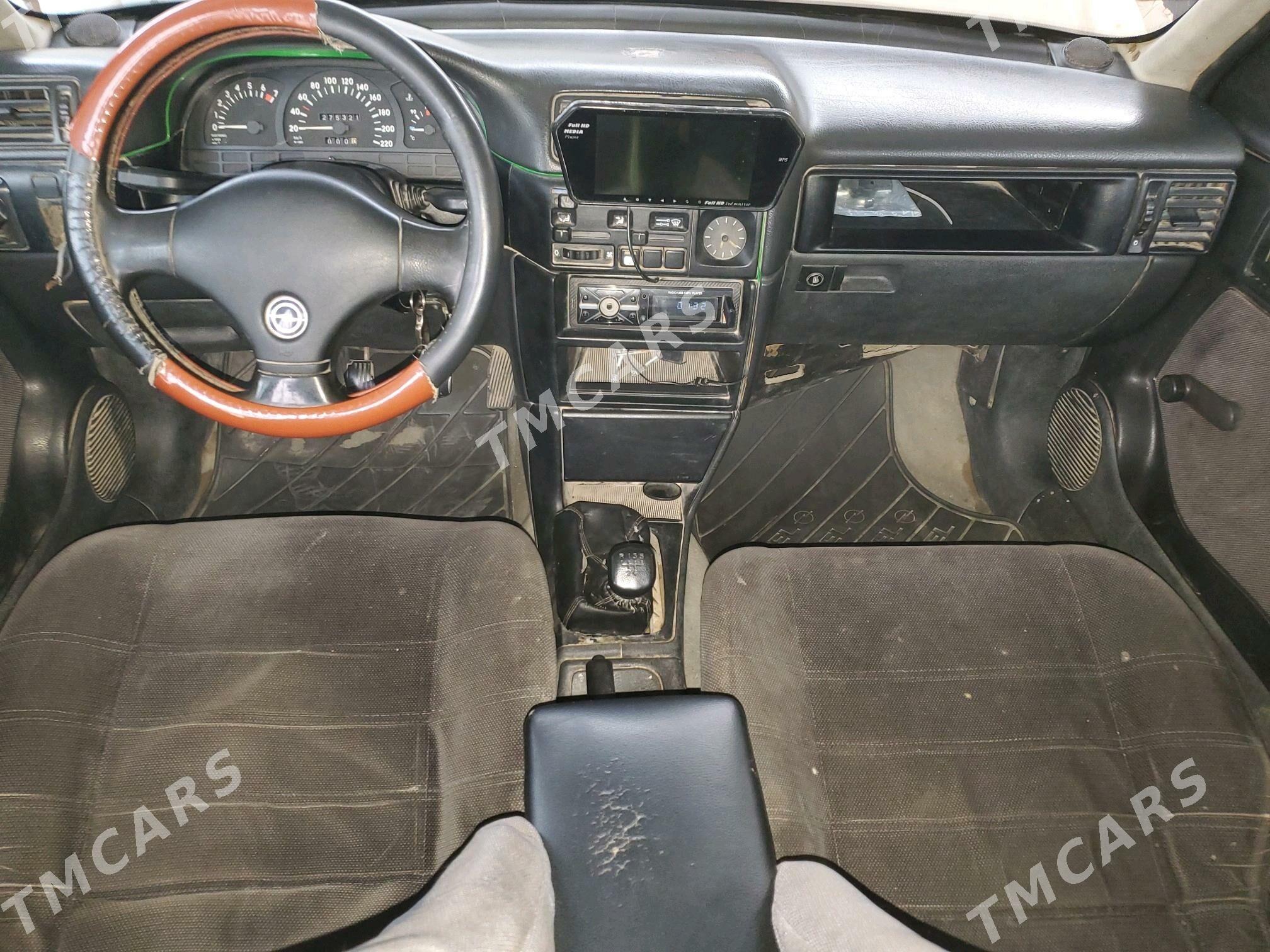 Opel Vectra 1990 - 40 000 TMT - Baýramaly - img 4
