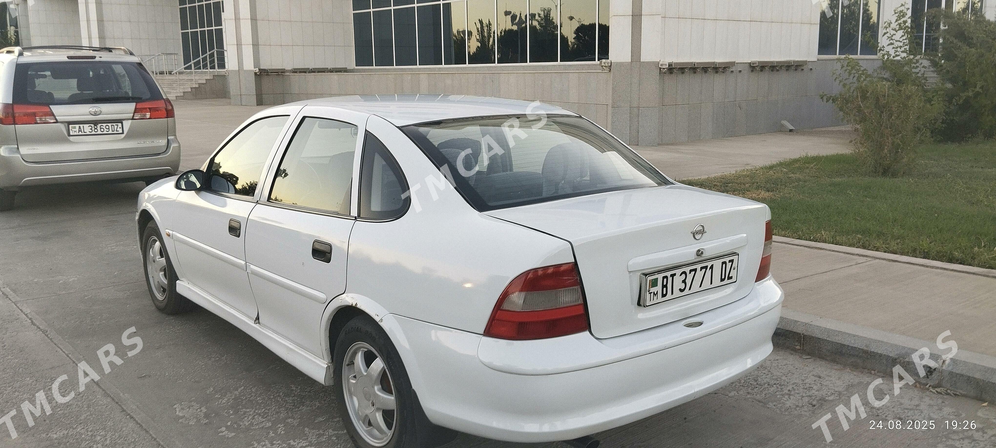 Opel Vectra 1996 - 50 000 TMT - Daşoguz - img 4