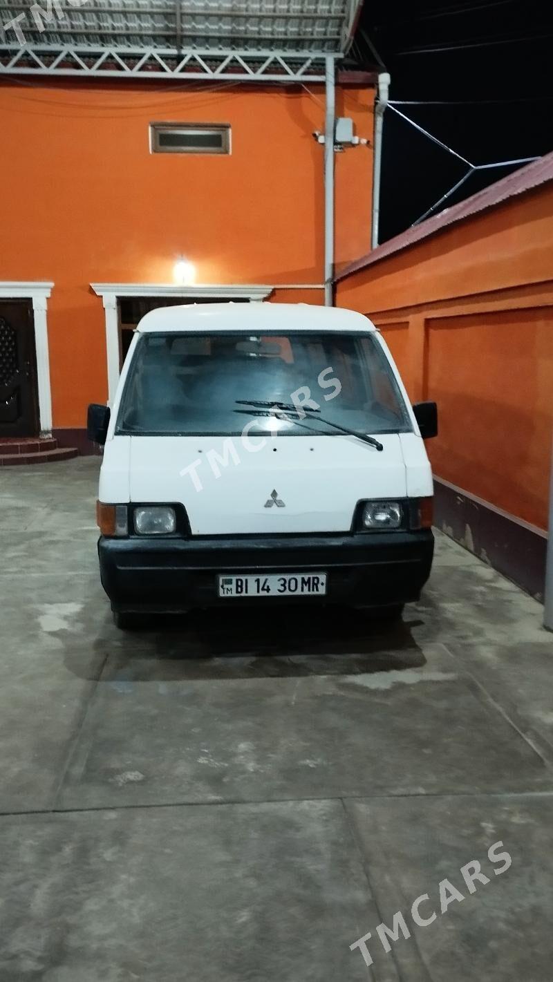 Toyota Hiace 1993 - 60 000 TMT - Mary - img 5
