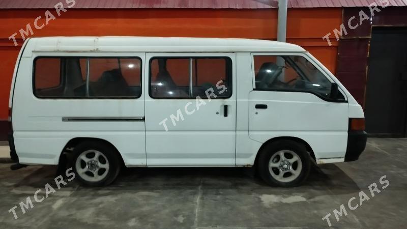 Toyota Hiace 1993 - 60 000 TMT - Mary - img 4