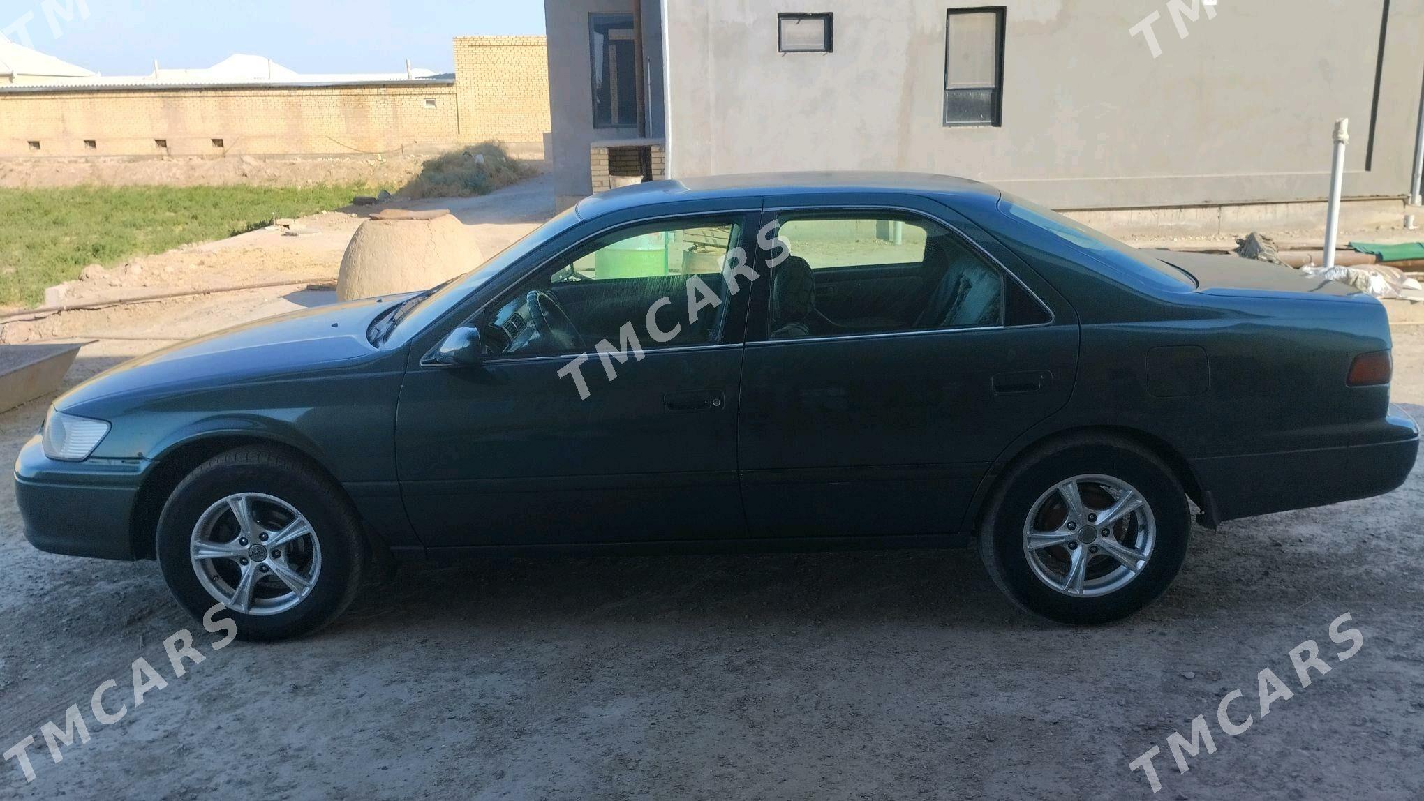 Toyota Camry 1999 - 110 000 TMT - Мары - img 5