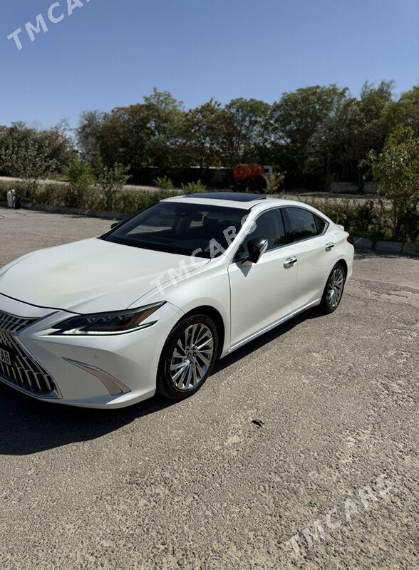 Lexus ES 350 2021 - 490 000 TMT - 6 mkr - img 4