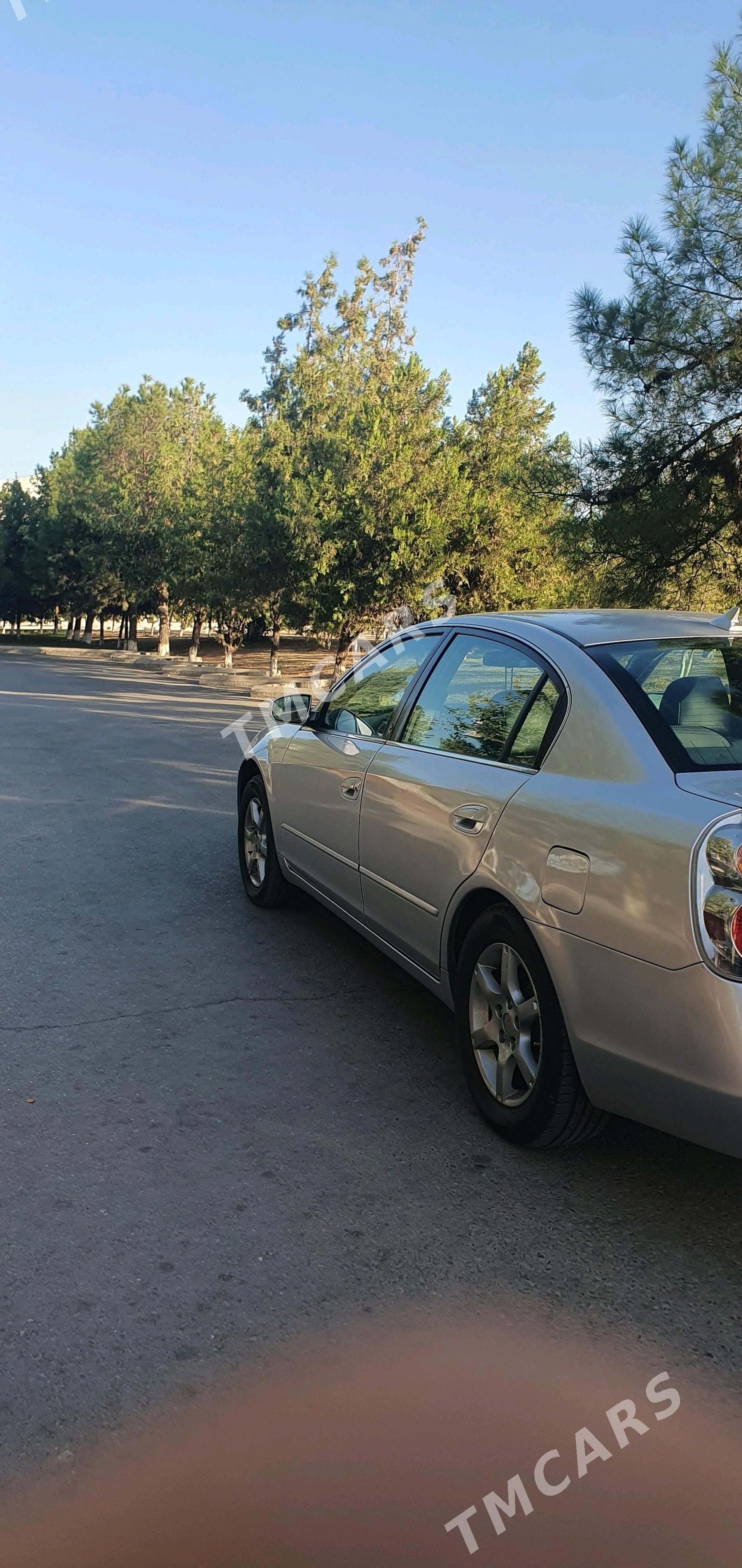 Nissan Altima 2004 - 85 000 TMT - Ашхабад - img 4