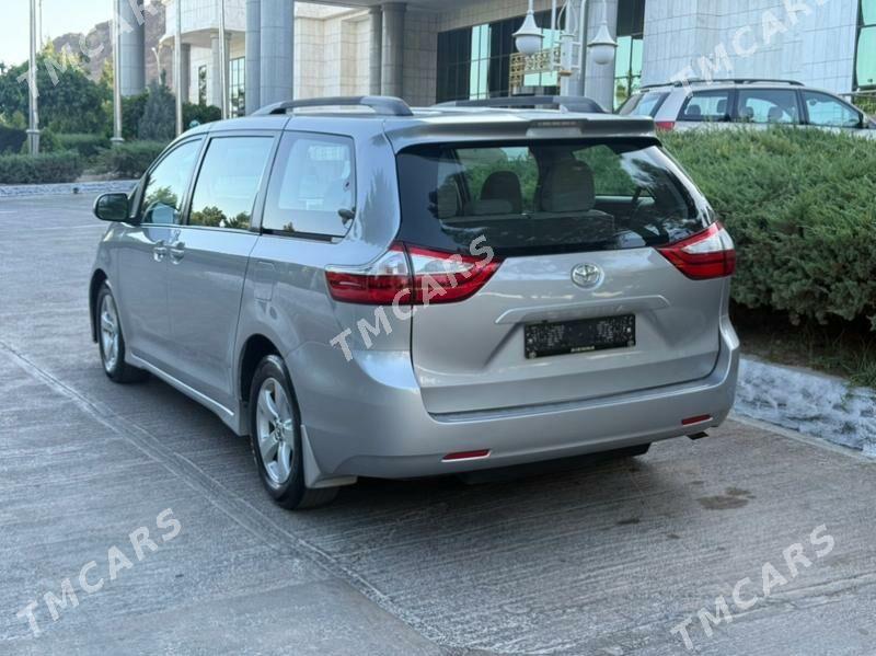 Toyota Sienna 2018 - 365 000 TMT - Aşgabat - img 6