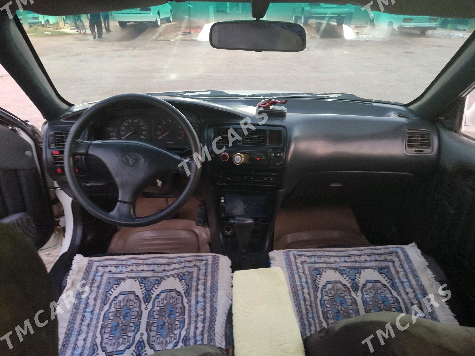 Toyota Corolla 1994 - 55 000 TMT - Теджен - img 3