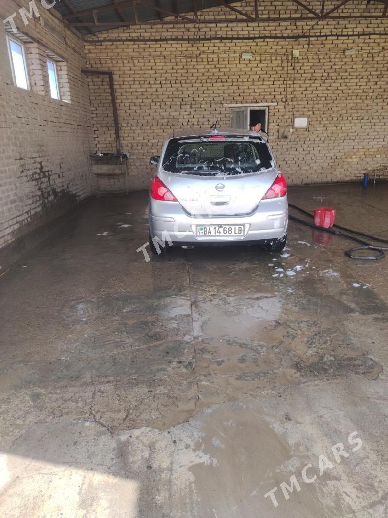 Nissan Versa 2009 - 110 000 TMT - Достлук - img 7