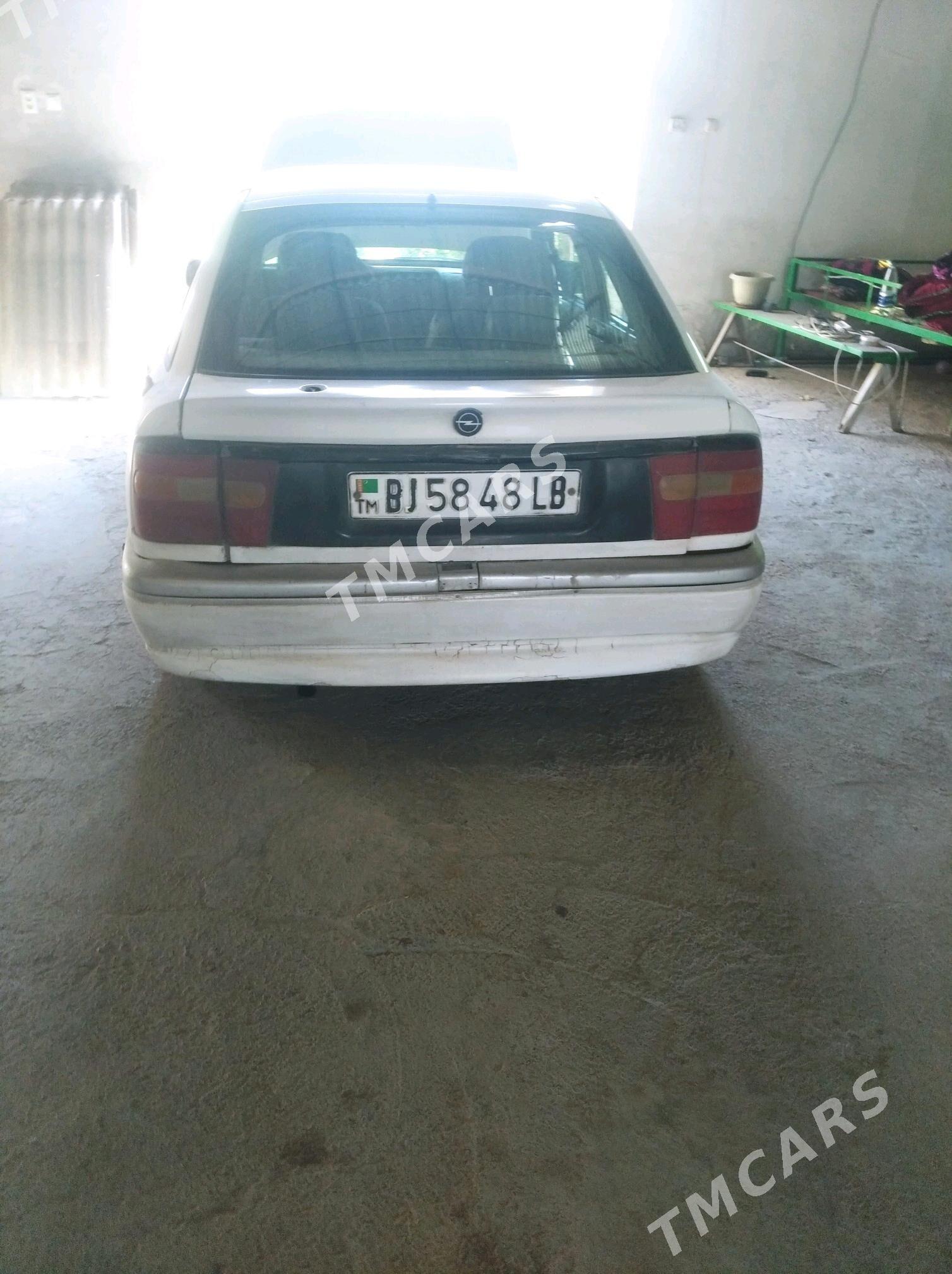 Opel Vectra 1995 - 20 000 TMT - Туркменабат - img 2