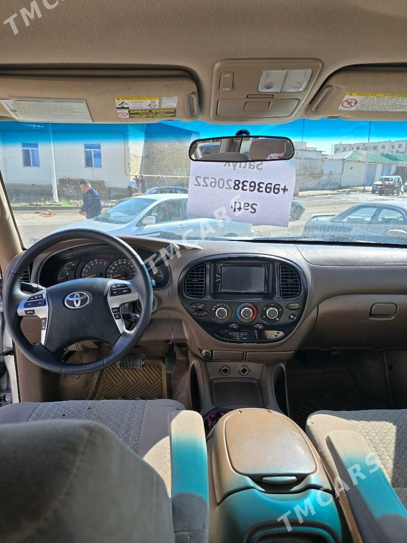 Toyota Tundra 2000 - 220 000 TMT - Çärjew - img 6