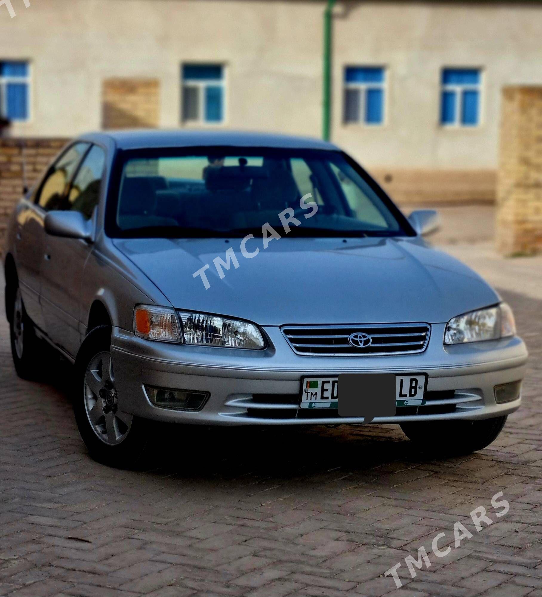 Toyota Camry 2001 - 140 000 TMT - Халач - img 5