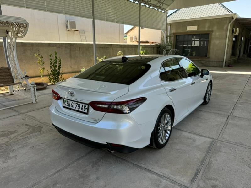 Toyota Camry 2023 - 617 000 TMT - Aşgabat - img 4