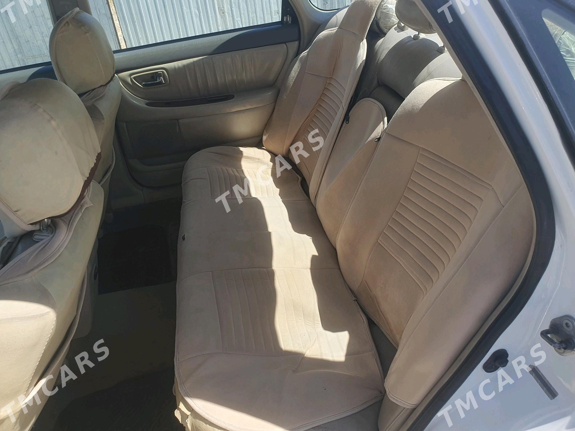 Toyota Avalon 2003 - 120 000 TMT - Байрамали - img 4