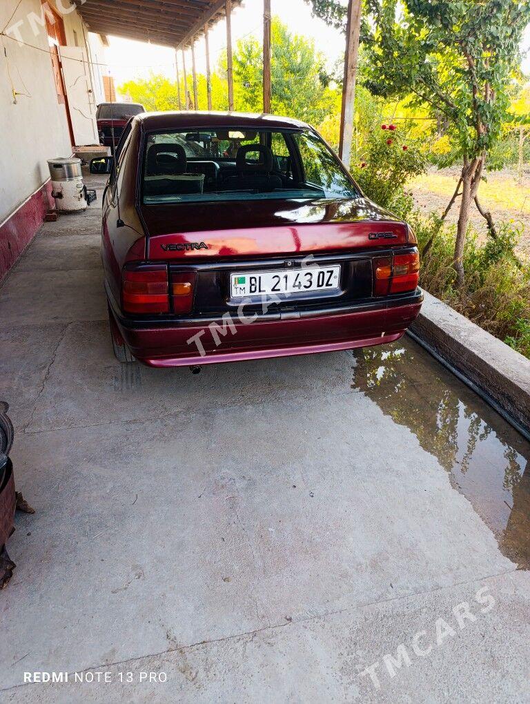 Opel Vectra 1992 - 35 000 TMT - Гурбансолтан Едже - img 2