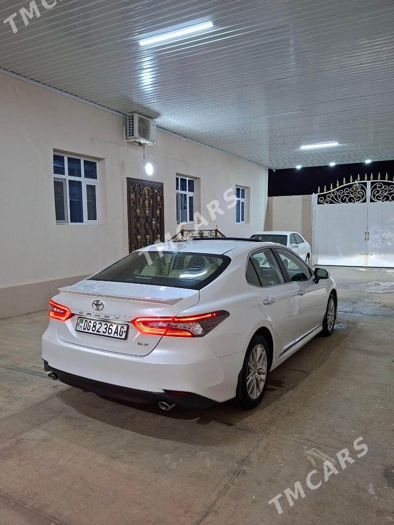 Toyota Camry 2021 - 340 000 TMT - Ашхабад - img 3