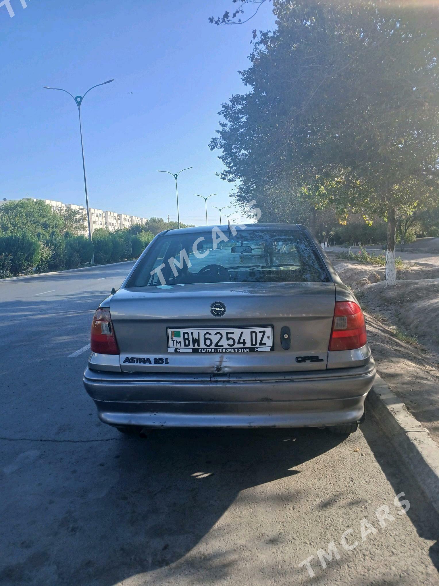 Opel Astra 1993 - 33 000 TMT - Дашогуз - img 5