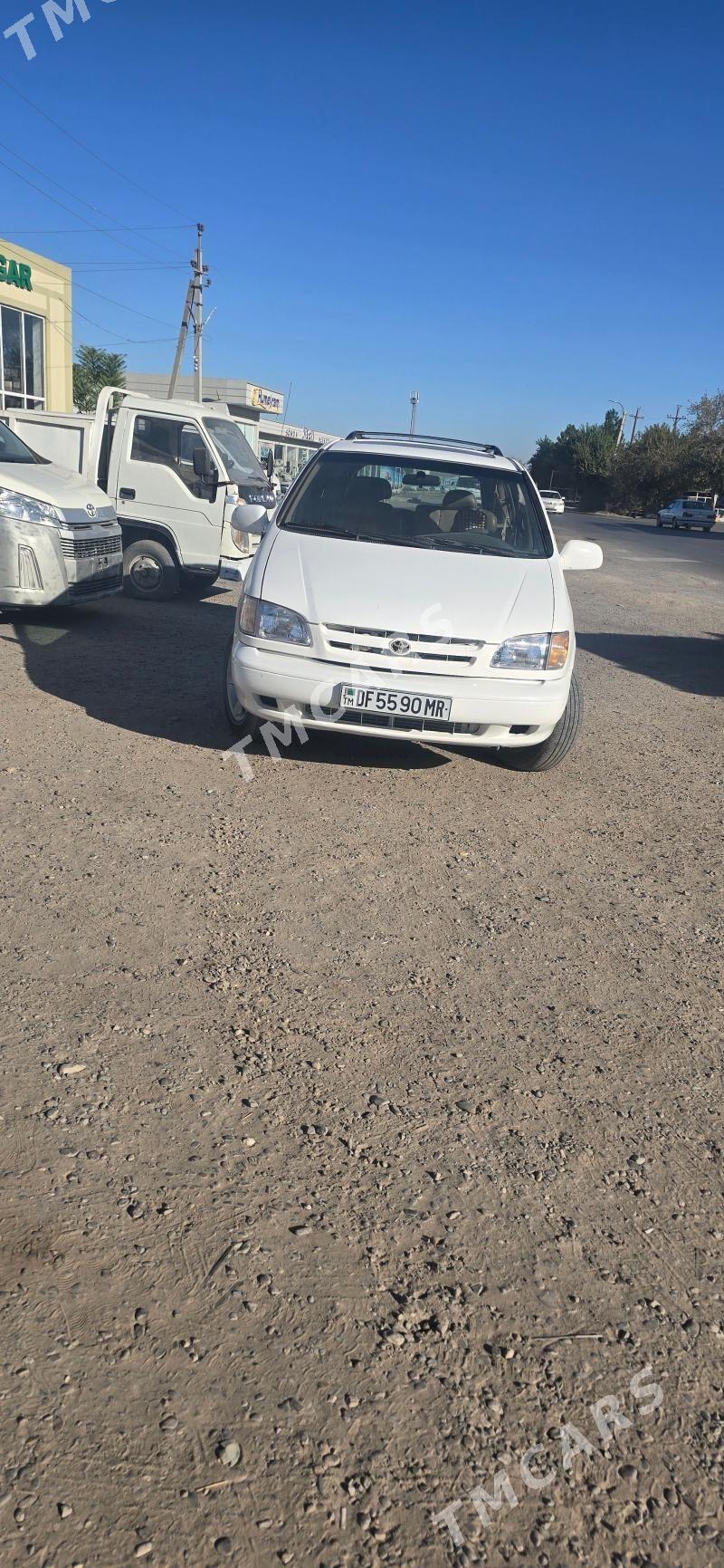 Toyota Sienna 2002 - 130 000 TMT - Mary - img 4