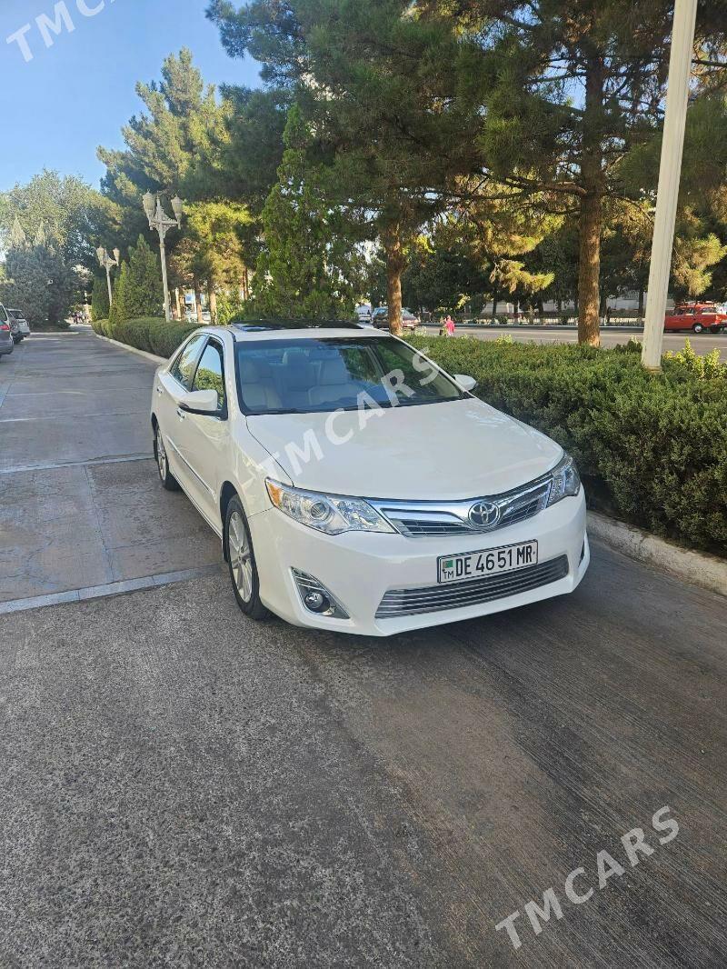 Toyota Camry 2012 - 250 000 TMT - Baýramaly - img 9