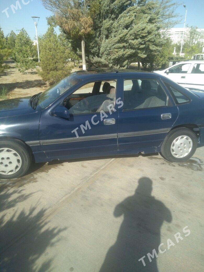 Opel Vectra 1990 - 35 000 TMT - Balkanabat - img 2