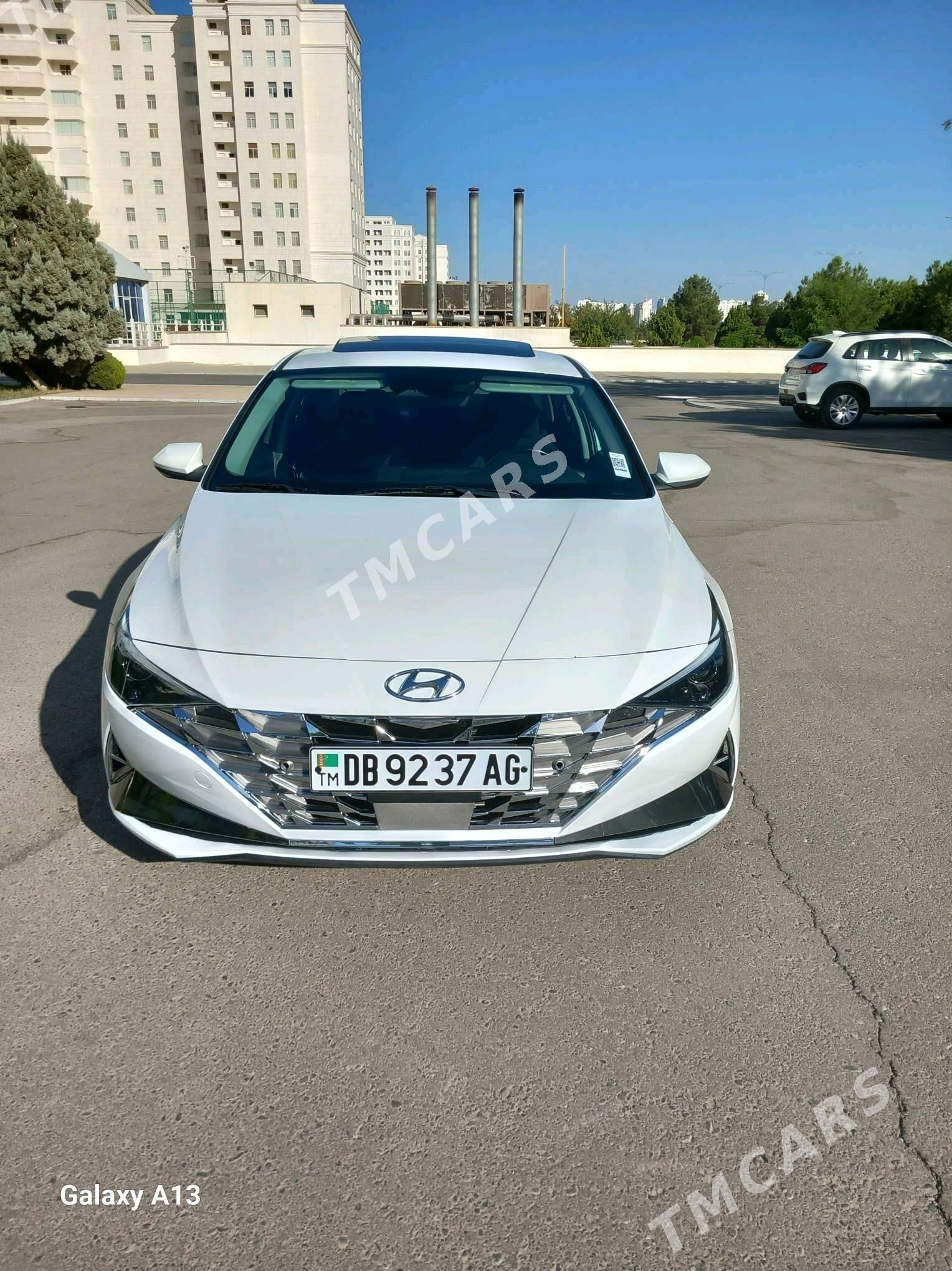 Hyundai Elantra 2021 - 265 000 TMT - Aşgabat - img 5