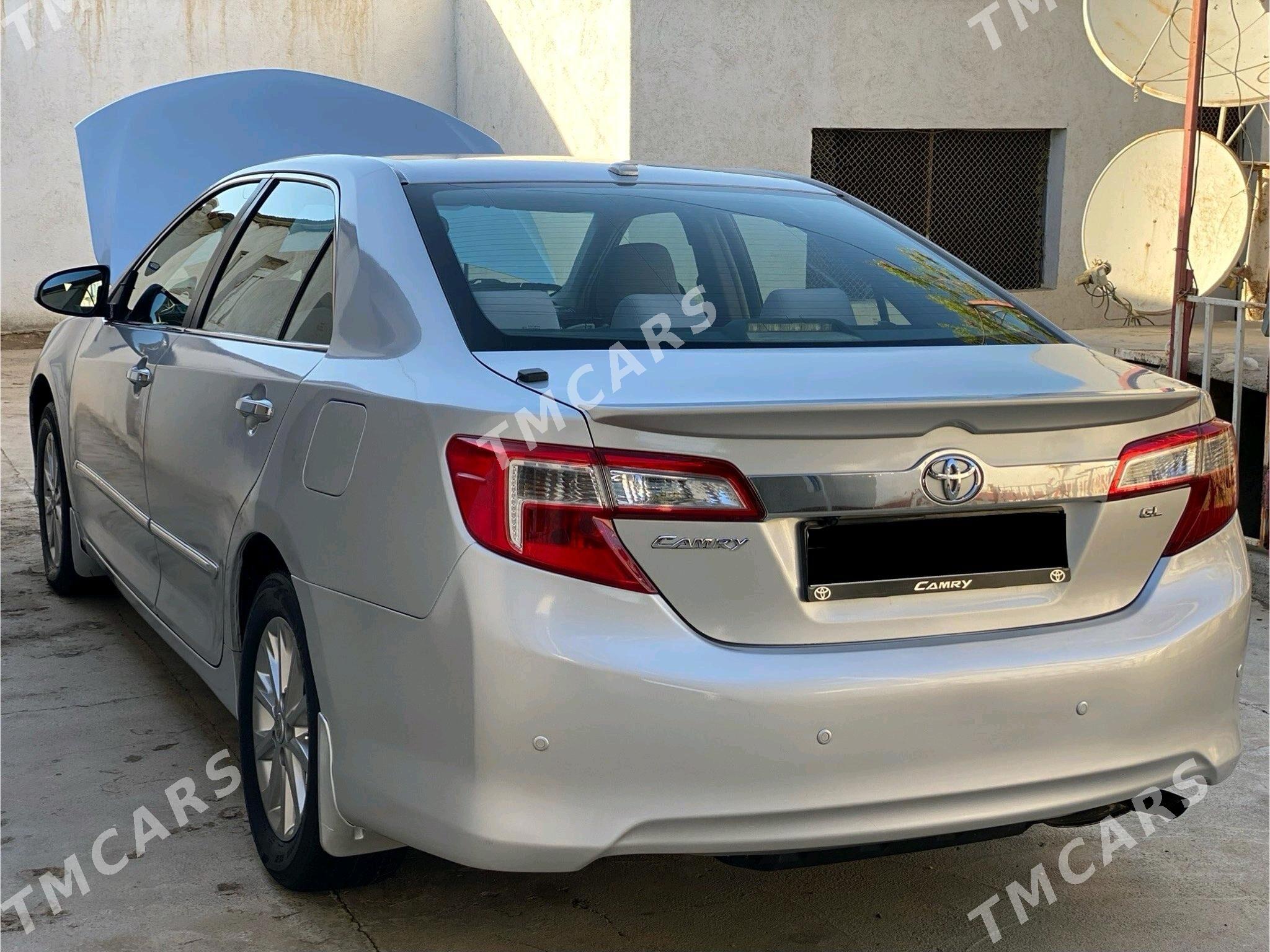 Toyota Camry 2012 - 200 000 TMT - Tejen - img 4