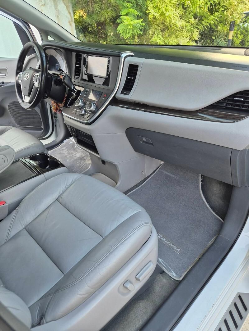 Toyota Sienna 2017 - 430 000 TMT - Ашхабад - img 6