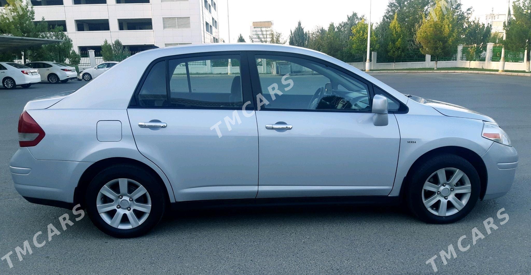 Nissan Versa 2010 - 134 000 TMT - ул. Московская (10 йыл абаданчылык ш.) - img 4
