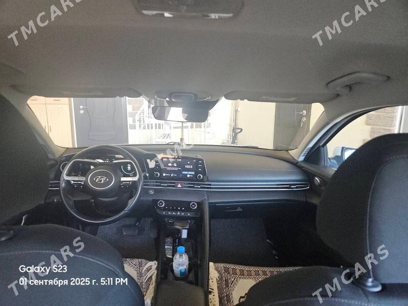 Hyundai Elantra 2021 - 250 000 TMT - Ашхабад - img 2